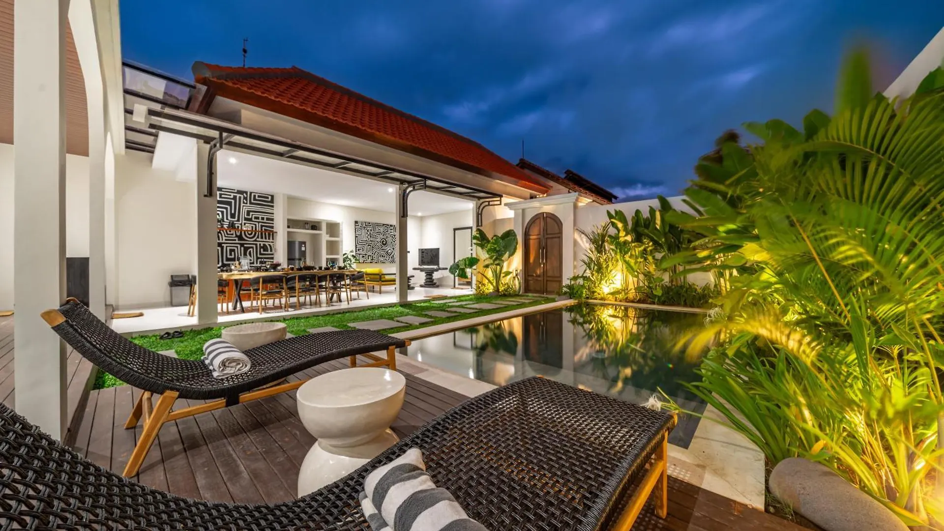 Alisa 4 - Brand New Villa With Breathtaking Garden Views - Expansive Pool - 4 Luxury Bedrooms Seminyak  Indonesia